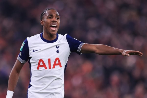Thames: Terr thua danh sách Champions League và ba địa điểm là cần thiết vì Tottenham thiếu đào tạo thanh niên của đội