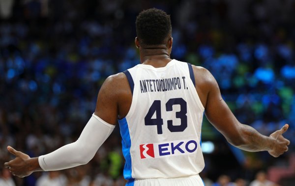 Antetokounmpo: Hãy coi Giải vô địch châu Âu là giai đoạn khởi động để trở lại NBA Đây là món quà của Chúa