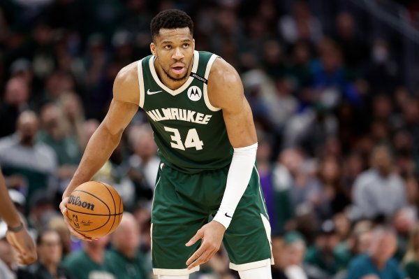 Phóng viên của đội: Lakers có thể thực hiện một động thái bấ